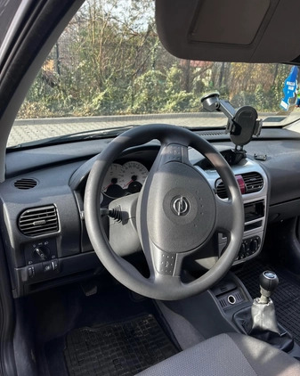 Opel Corsa cena 6500 przebieg: 174000, rok produkcji 2006 z Wrocław małe 407
